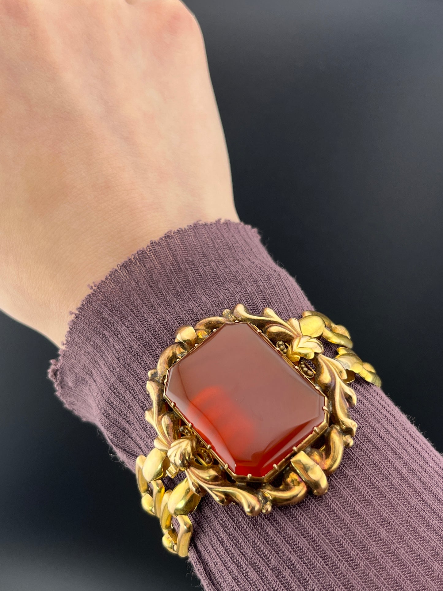 Antique 18K & Carnelian Bracelet