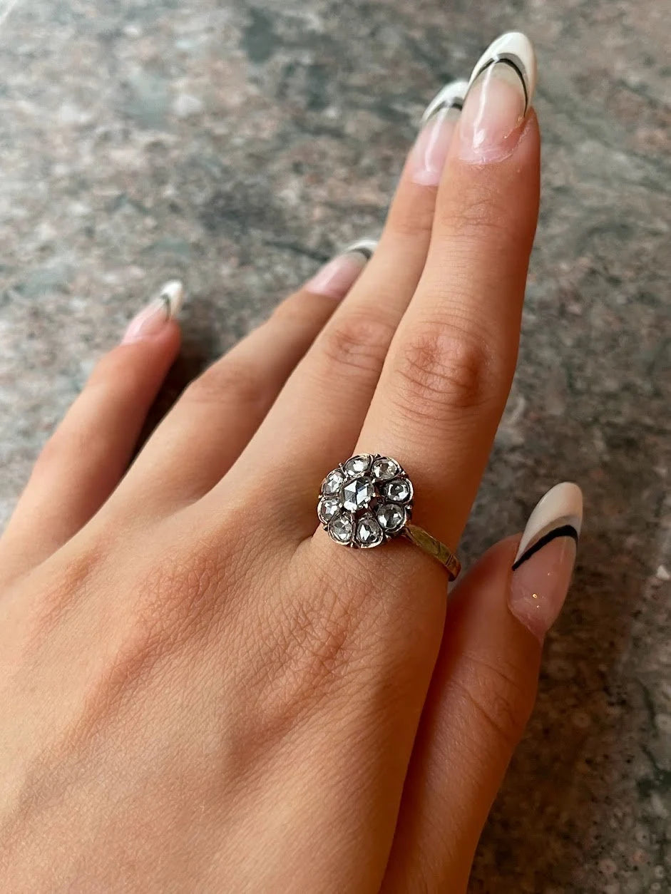 Estate Platinum & Diamond Daisy Cluster Ring