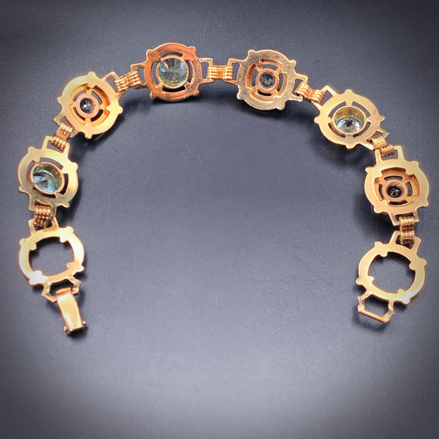 Vintage Retro 14K & Blue Topaz Bracelet
