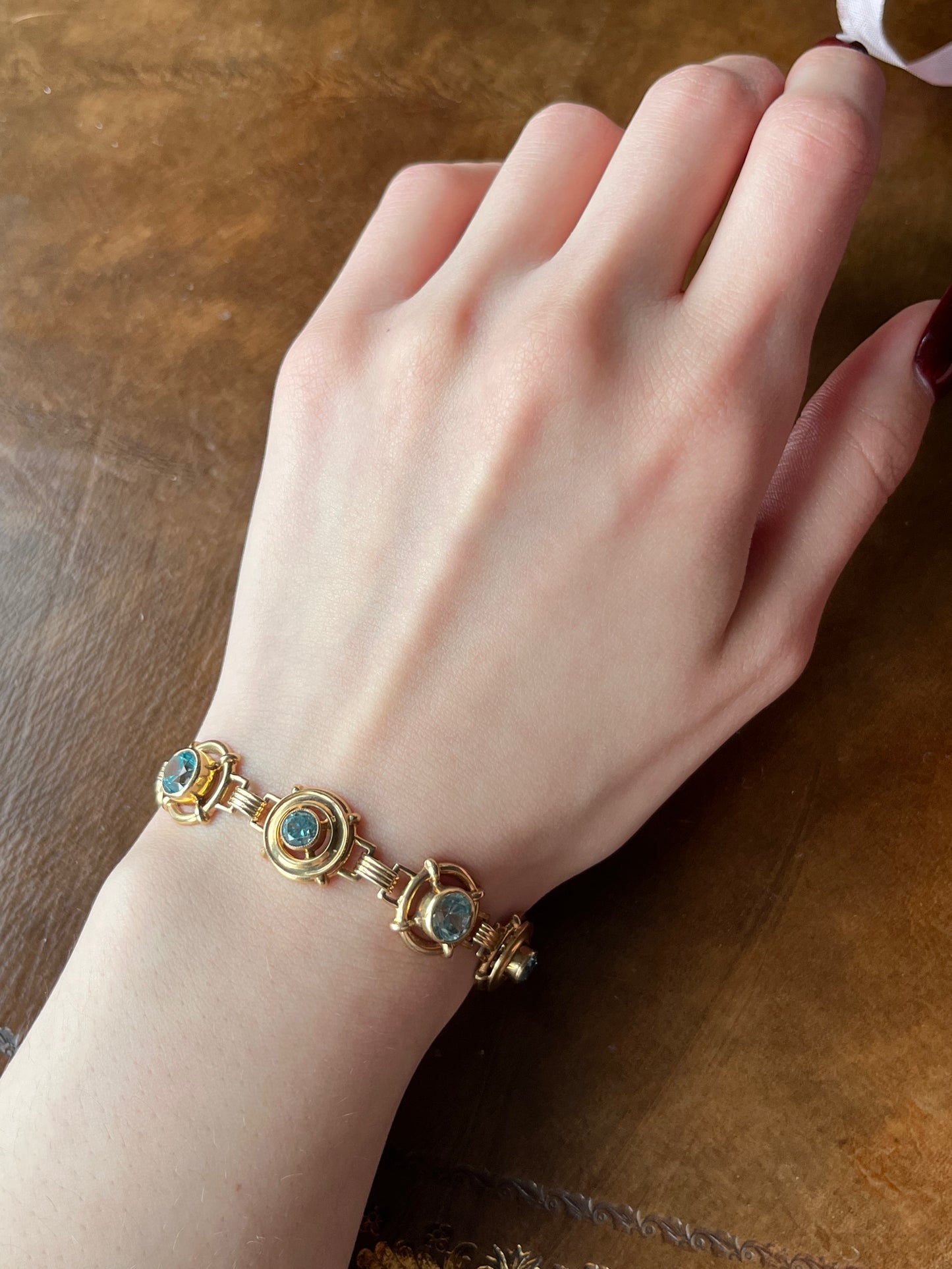 Vintage Retro 14K & Blue Topaz Bracelet