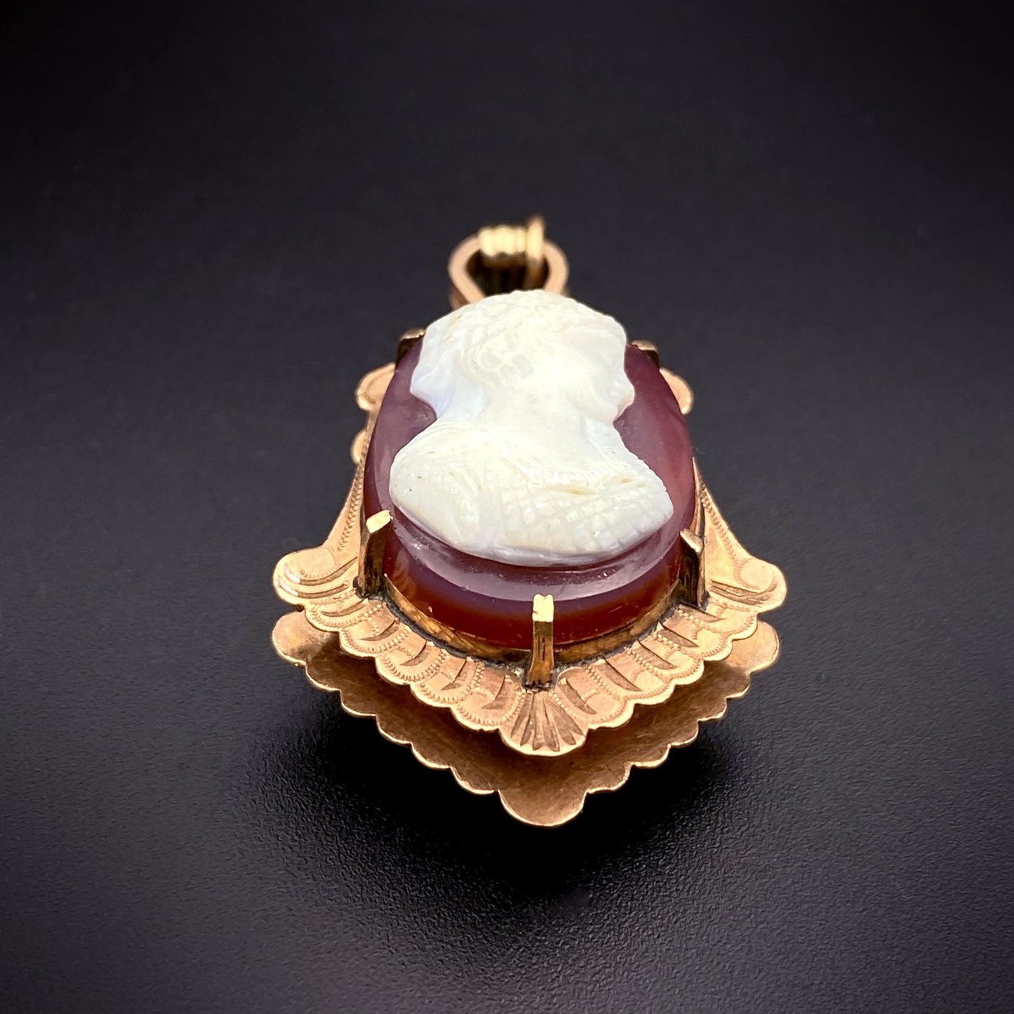 Antique 10K Carved Hardstone Cameo, Carnelian & Agate Pendant/Fob K