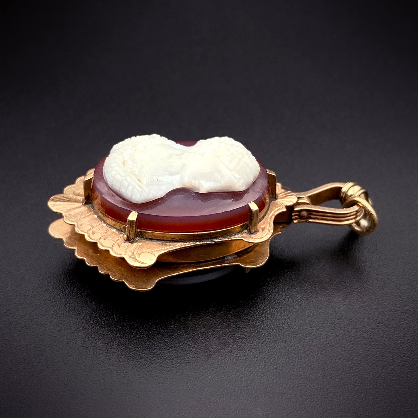 Antique 10K Carved Hardstone Cameo, Carnelian & Agate Pendant/Fob K