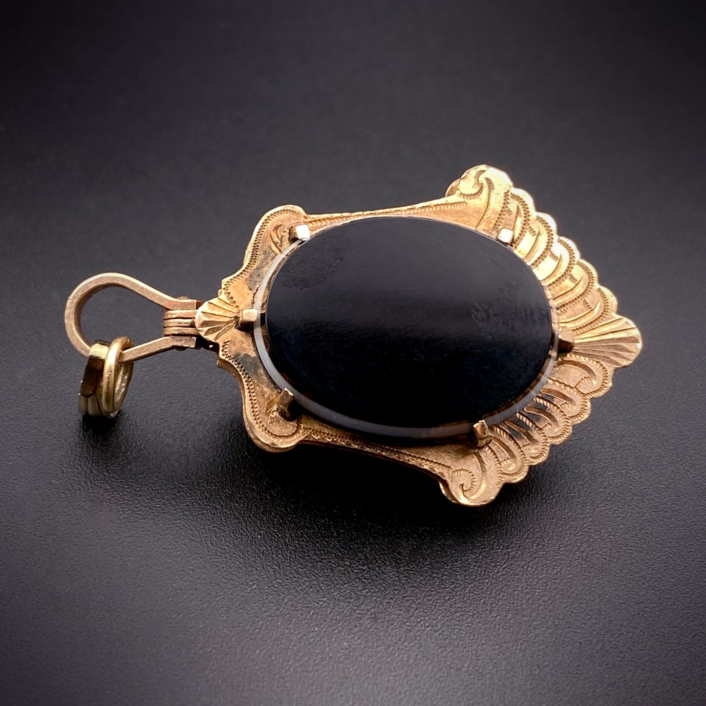 Antique 10K Carved Hardstone Cameo, Carnelian & Agate Pendant/Fob K