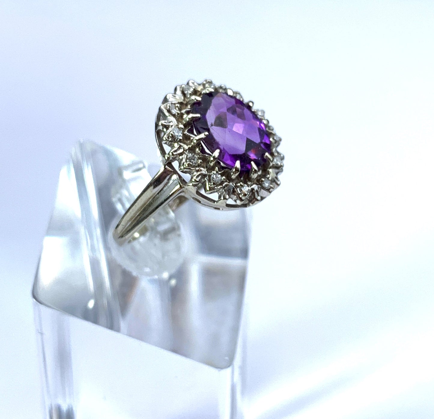 SOLD14K White Gold Diamond & Amethyst Ring