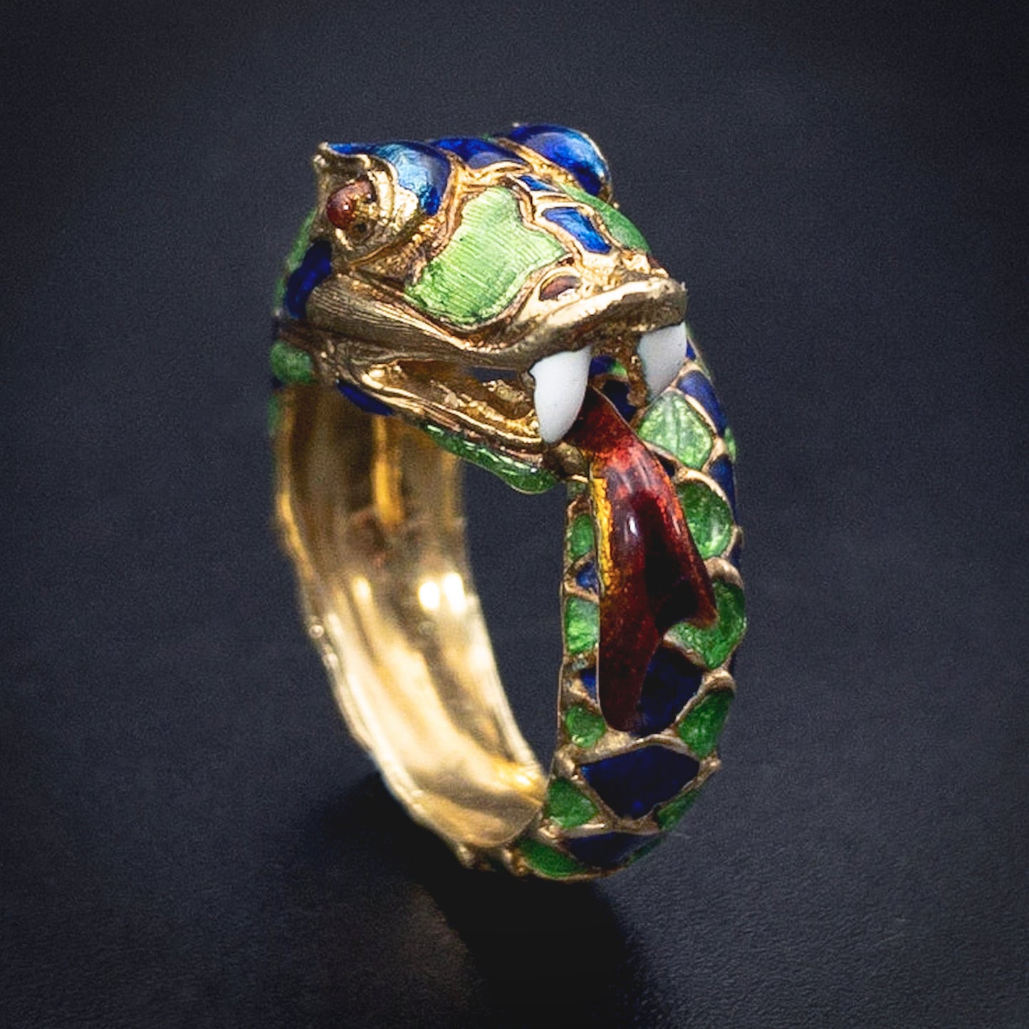 Vintage 18K & Enamel Snake Ring K
