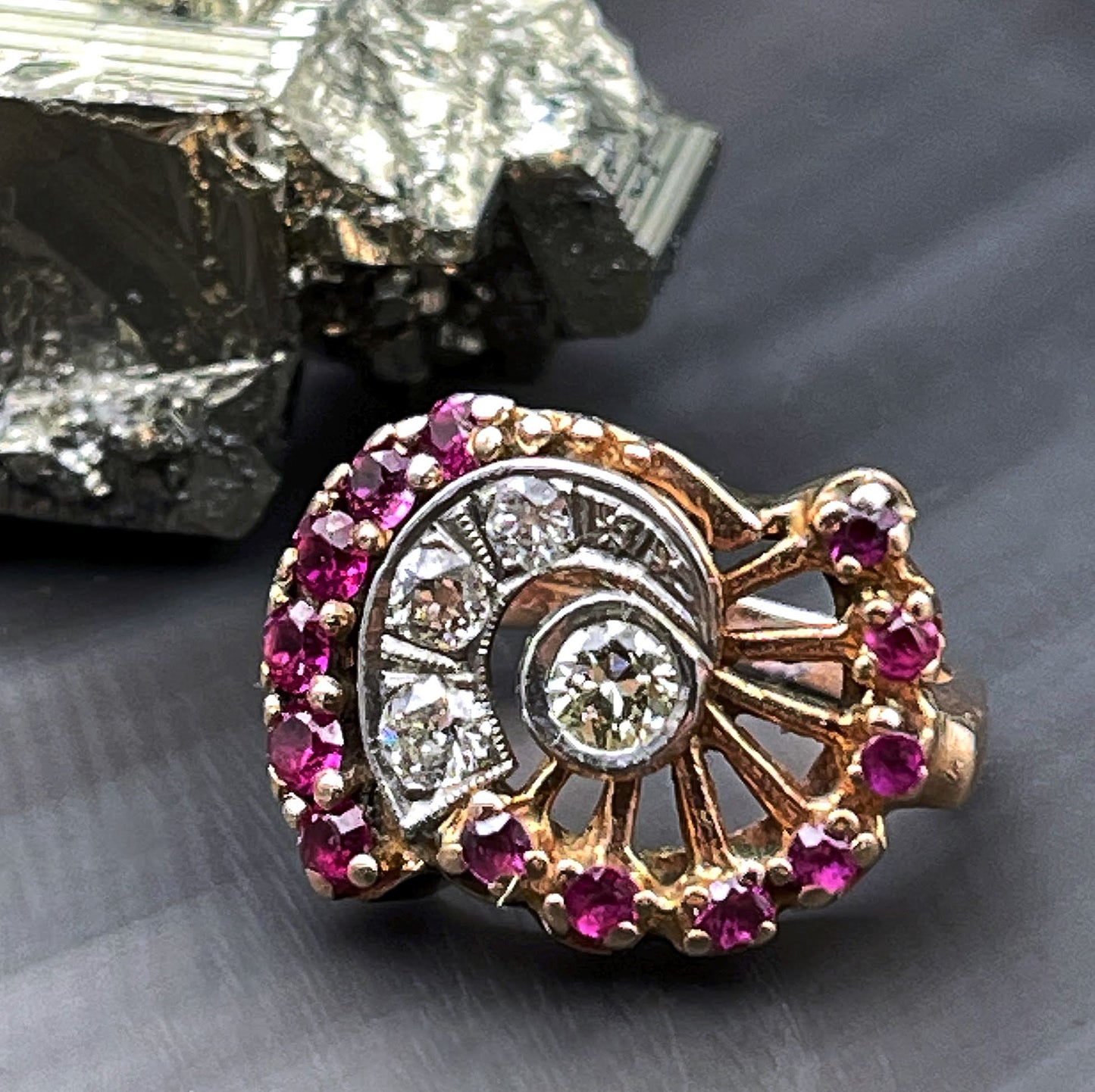 Vintage Retro 14K, Diamond & Pink Sapphire Nautilus Ring