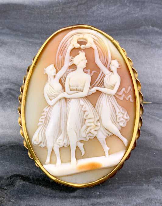 Antique Late Victorian 9K & Carved Shell Cameo Brooch