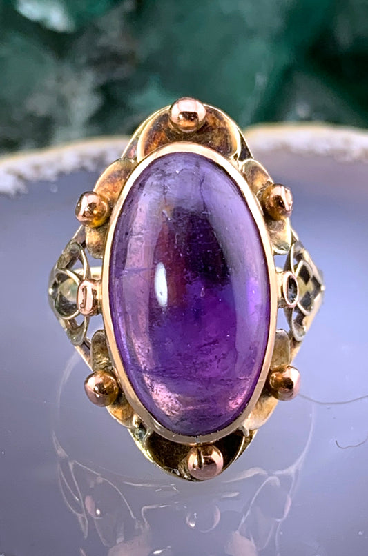 Antique Victorian 9K & Amethyst Ring