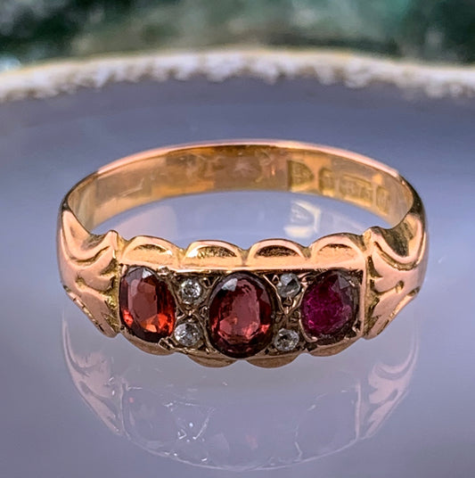 Antique Late Edwardian 9K, Tourmaline & Spinel Ring