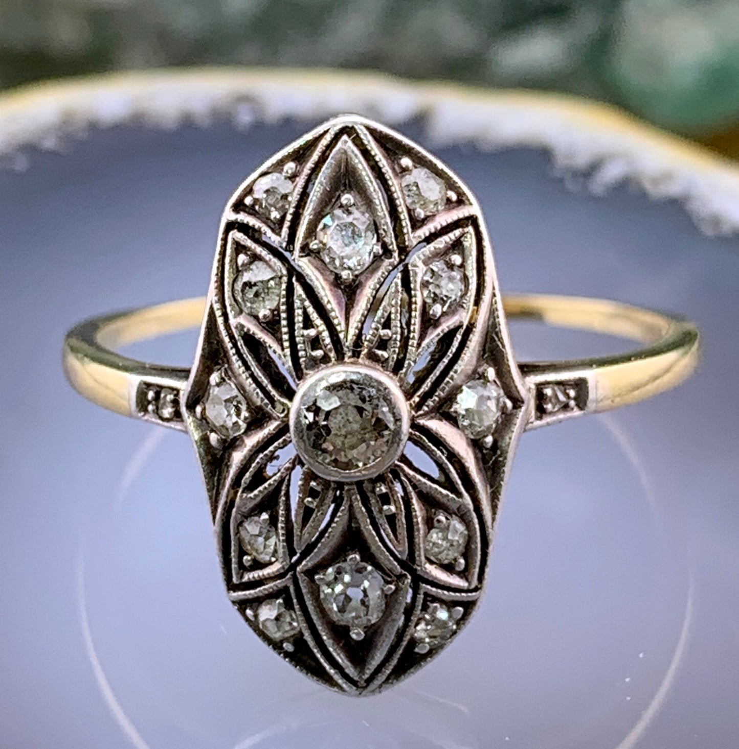 Antique Art Deco 14-15K & Diamond Ring