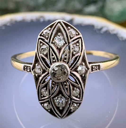 Antique Art Deco 14-15K & Diamond Ring