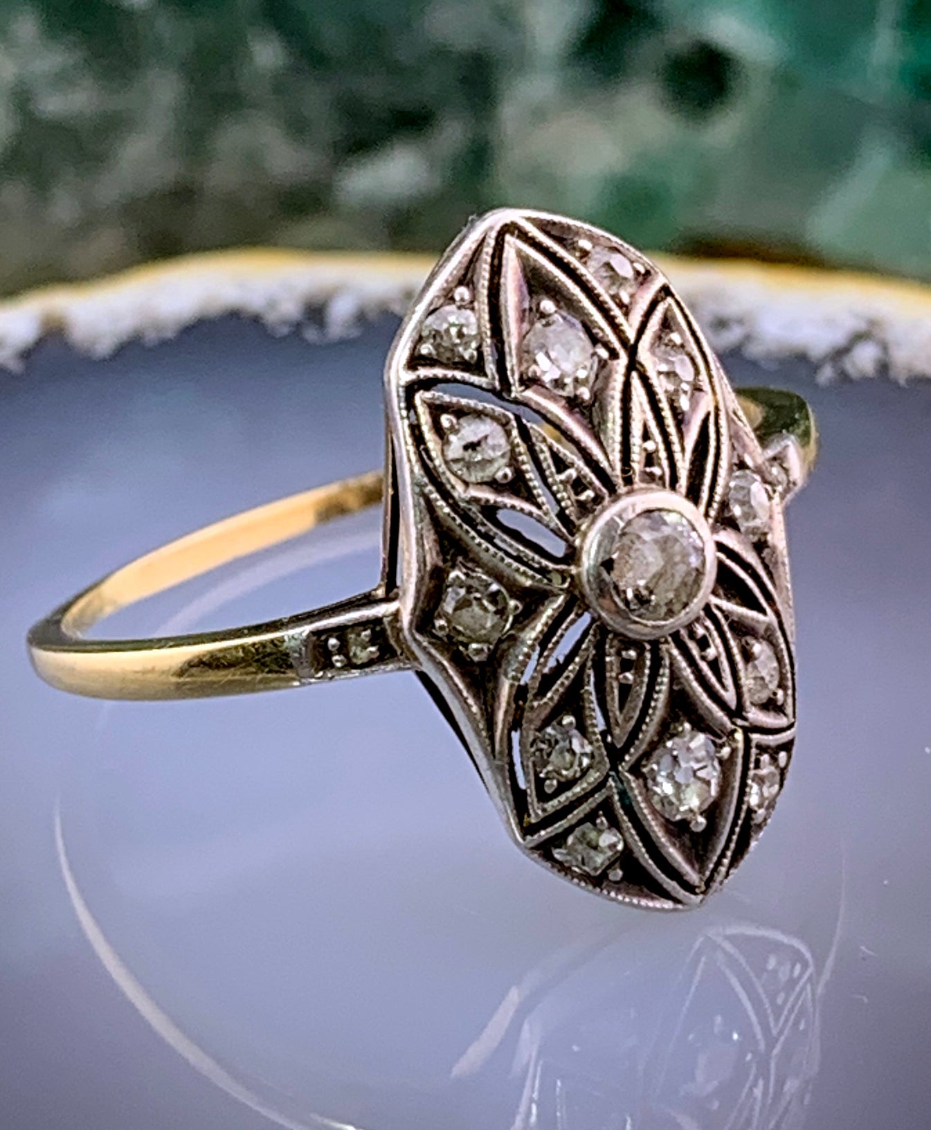 Antique Art Deco 14-15K & Diamond Ring
