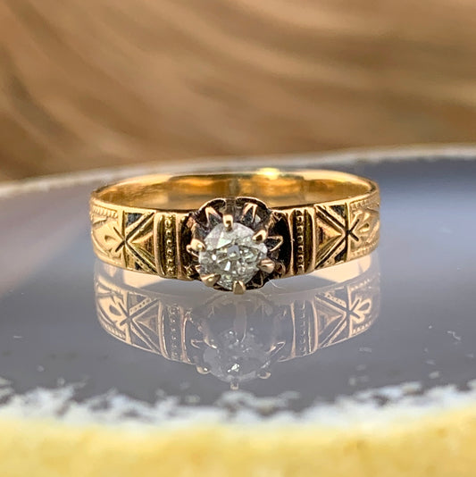 Antique  Edwardian 18K & Diamond Solitaire Ring
