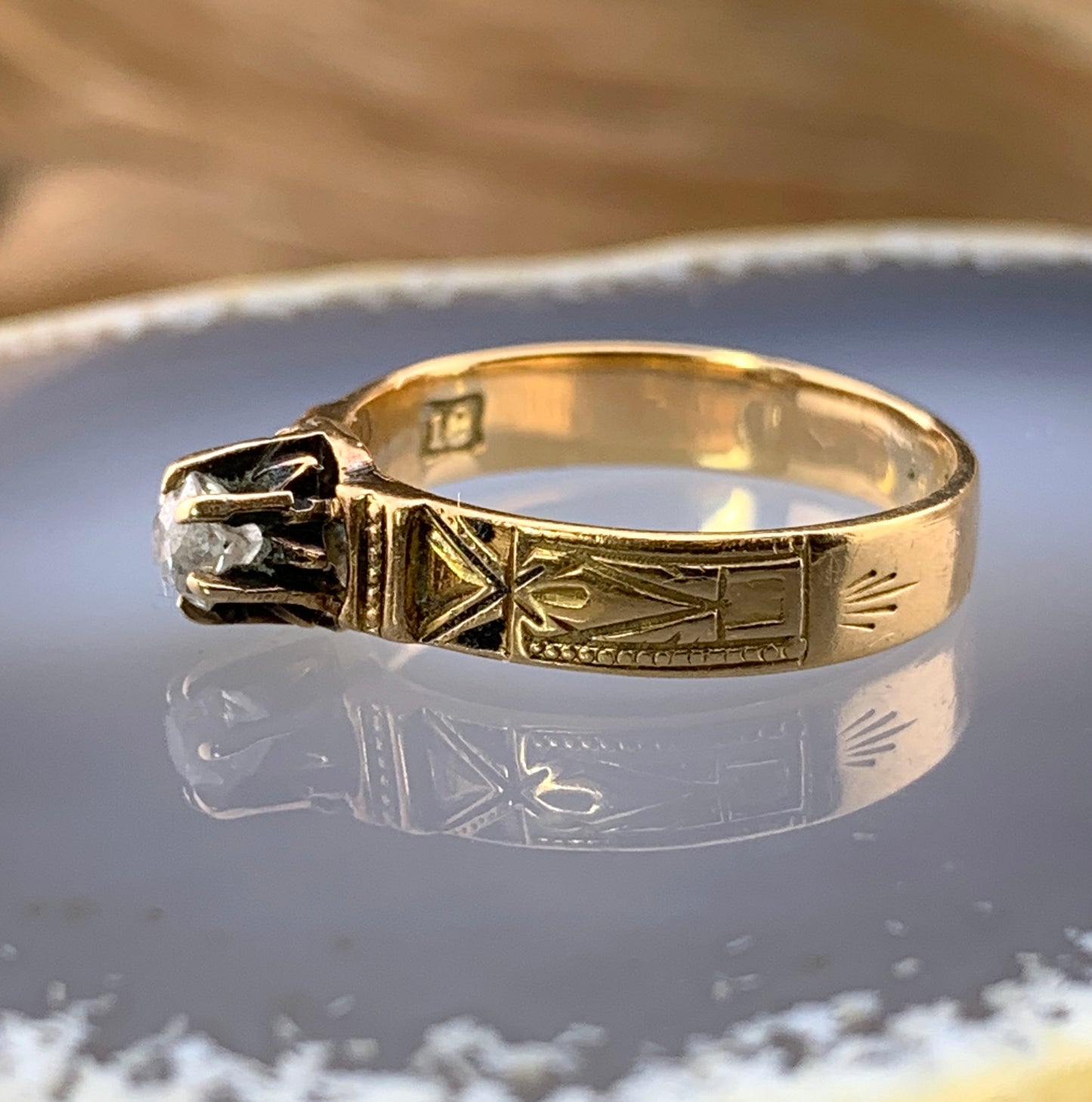 Antique  Edwardian 18K & Diamond Solitaire Ring