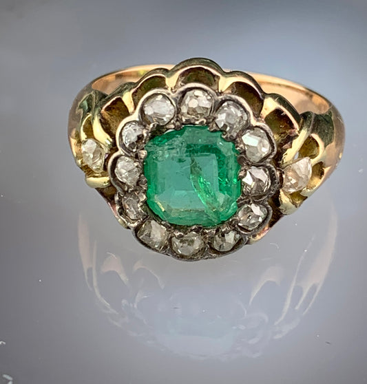 Antique 18K, Silver, Diamond & Emerald Ring