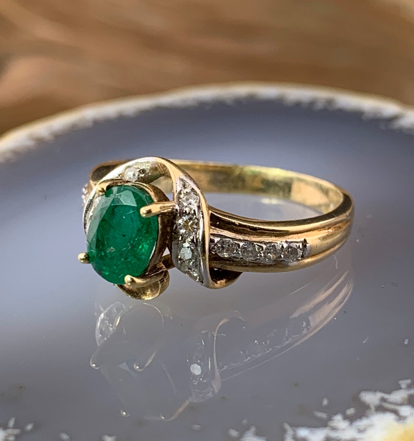 Vintage 14K, Diamond & Emerald Ring