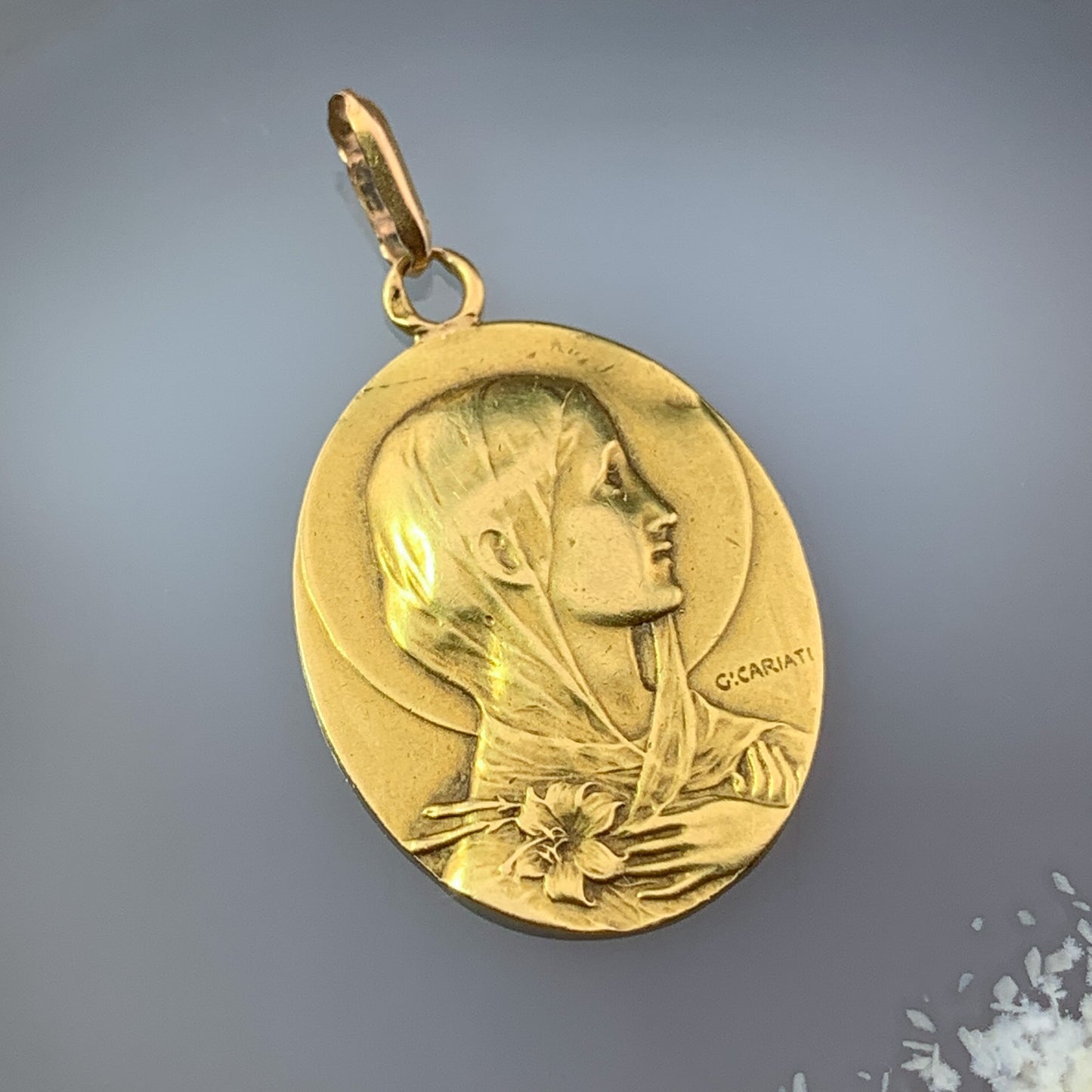 Vintage French 18K Cariati Virgin Mary Medal