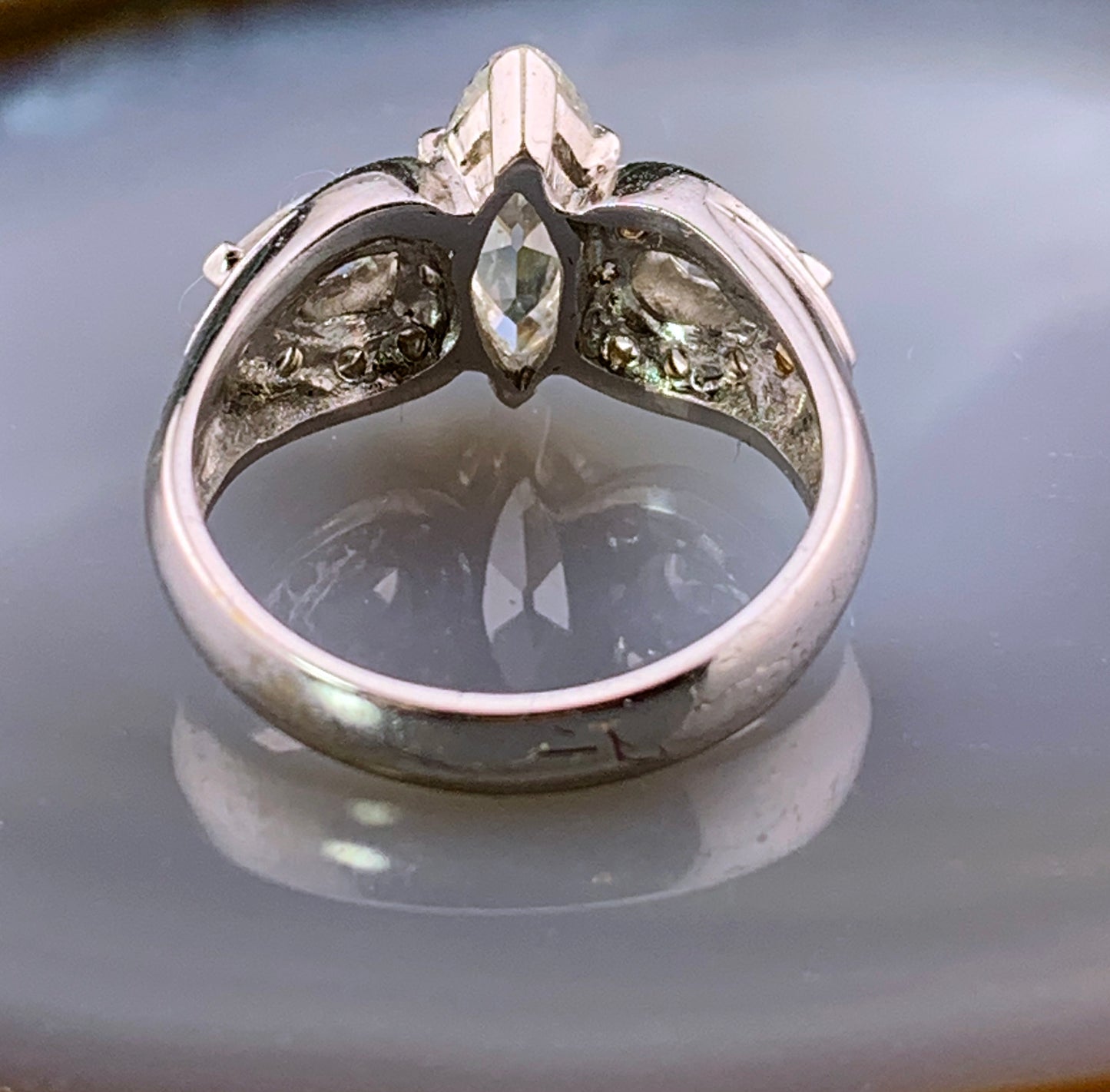 Vintage 18K & Marquise Cut Diamond Ring