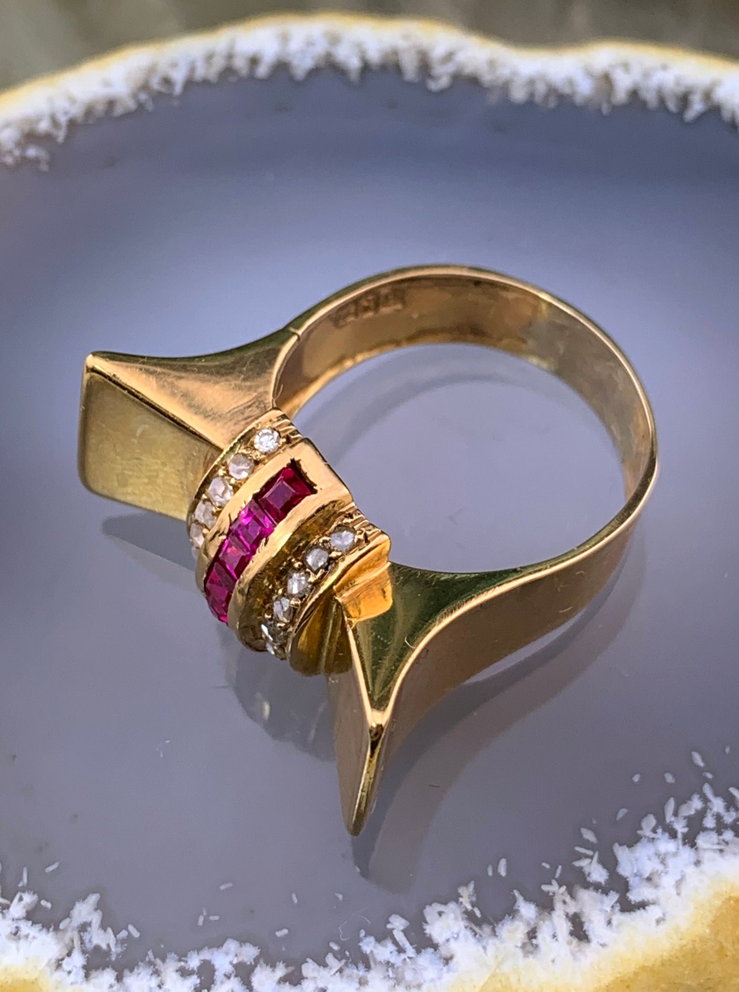Vintage Retro 14K, Diamond & Ruby Ring