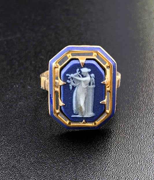 Antique Wedgwood 14K, Jasper Ware & Enamel Ring