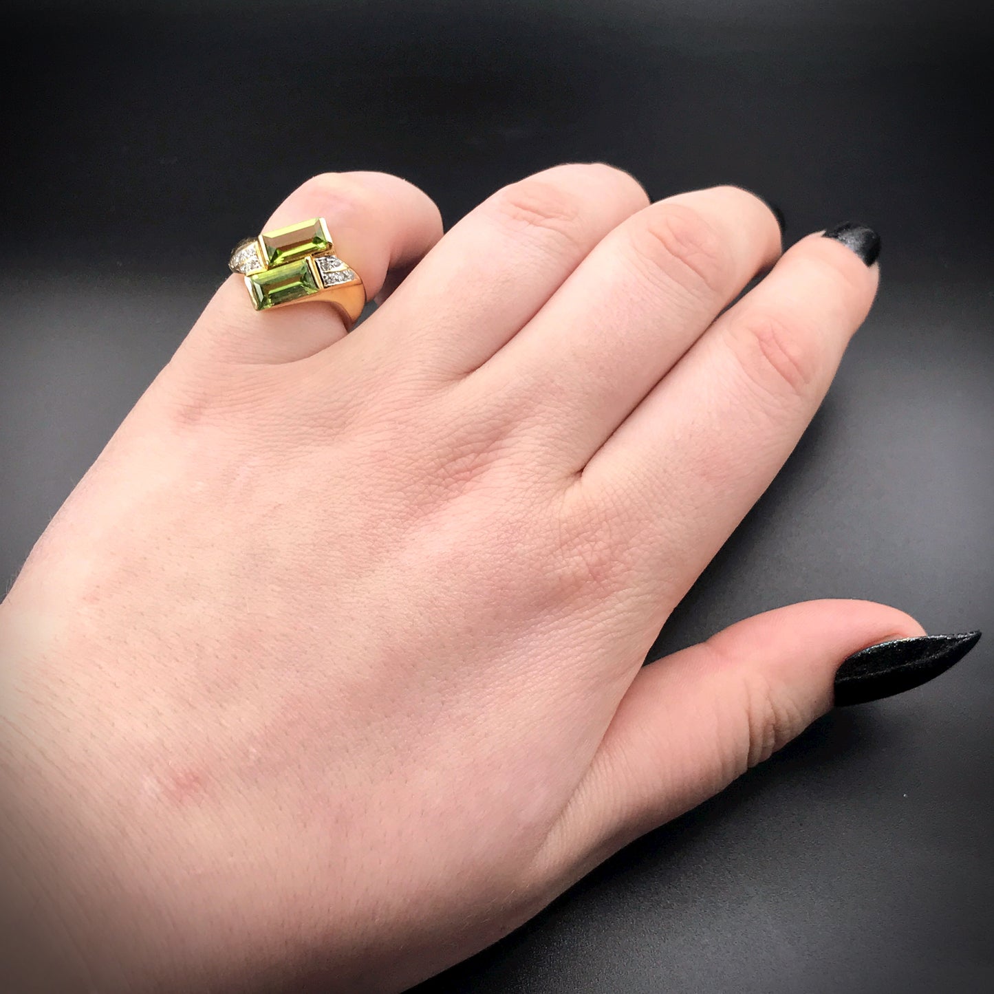 Estate 14K, Peridot & Diamond  Ring